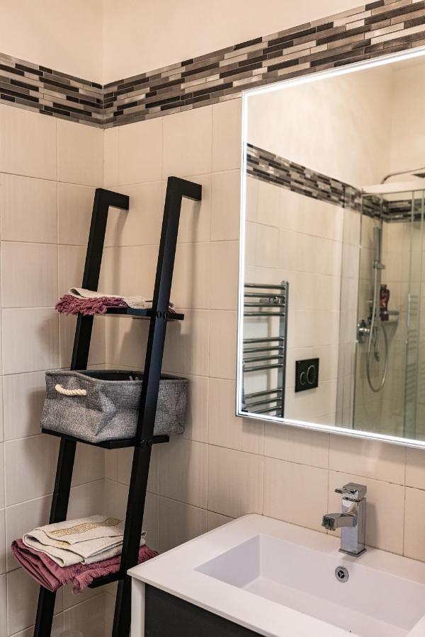 Apartamento Morgana Sotto Le Torri Centro Storico Bolonia Exterior foto